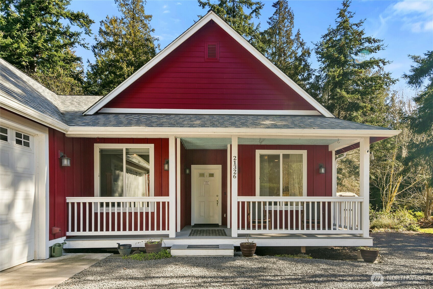 Property Photo: 21326 Jefferson Beach Rd NE WA 98346
