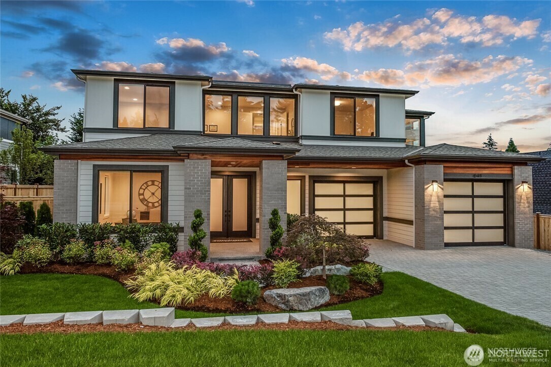 Property Photo: 641 11th Avenue WA 98033