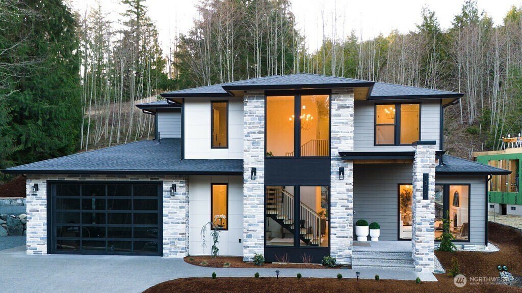 Property Photo: 1311 Olympic Lane WA 98274
