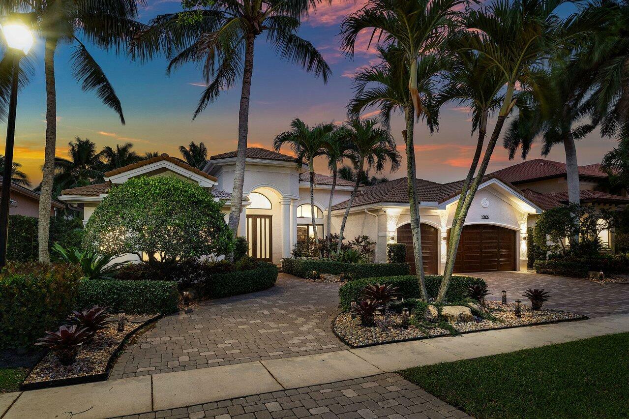 Property Photo: 10806 Canyon Bay Lane FL 33473
