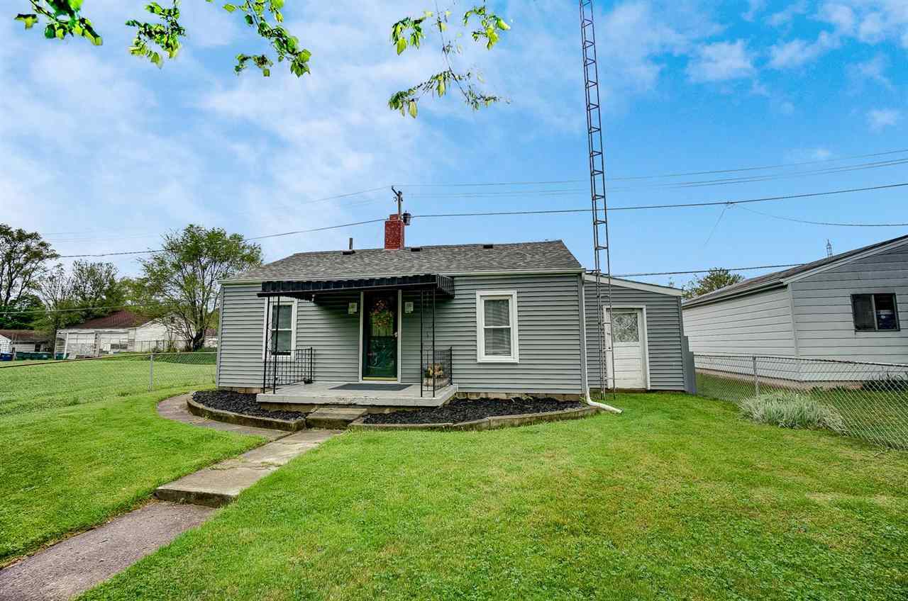 Property Photo:  1430 Ratliff Street  IN 47374 