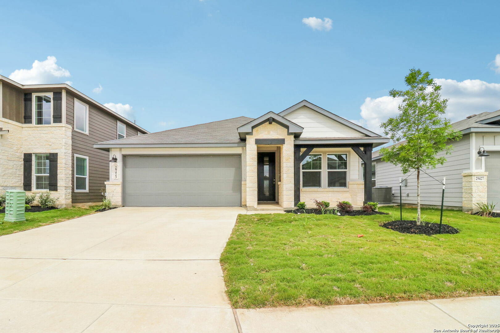 Property Photo: 29423 Clanton Pass TX 78260