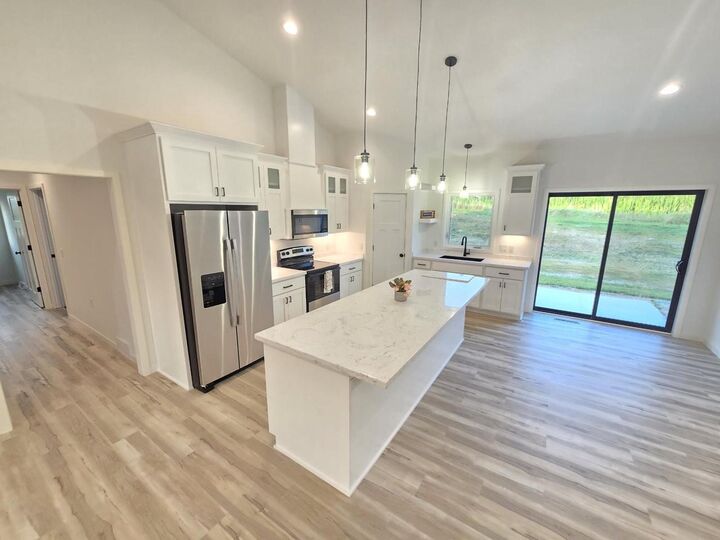 Property Photo:  460 Hollander Street  WI 53946 
