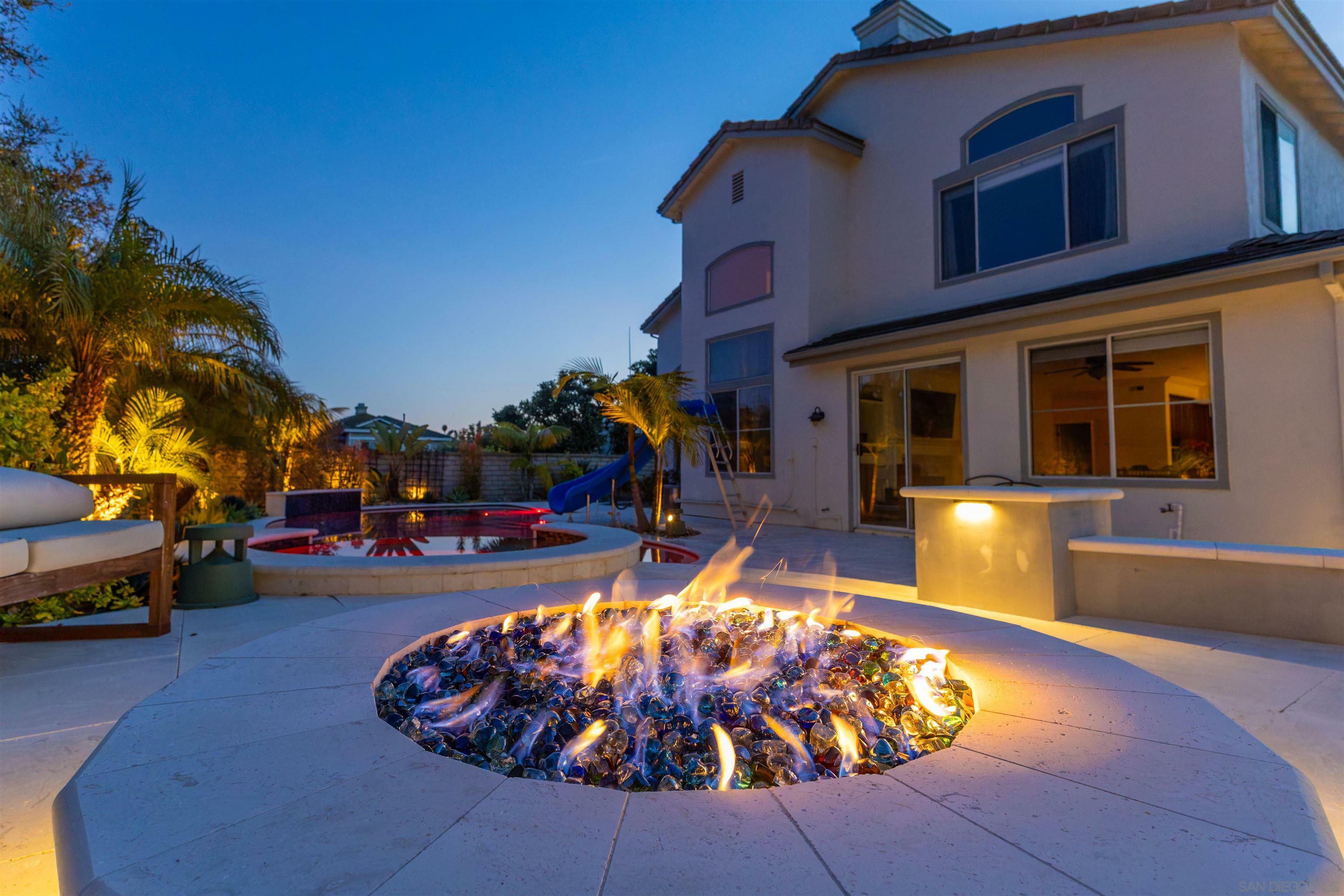 7925 Via Ensenada  Carlsbad CA 92009 photo