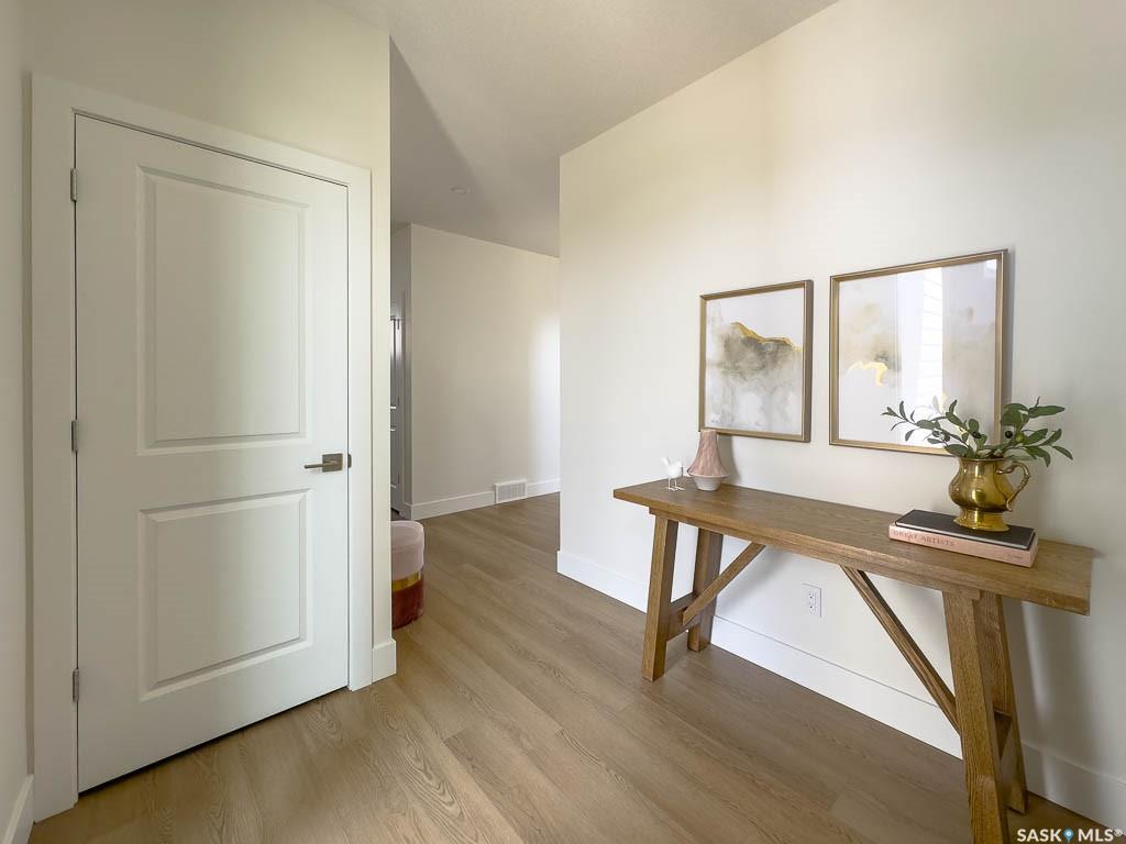 Property Photo:  271 Flynn Bend  SK S7V 1R9 