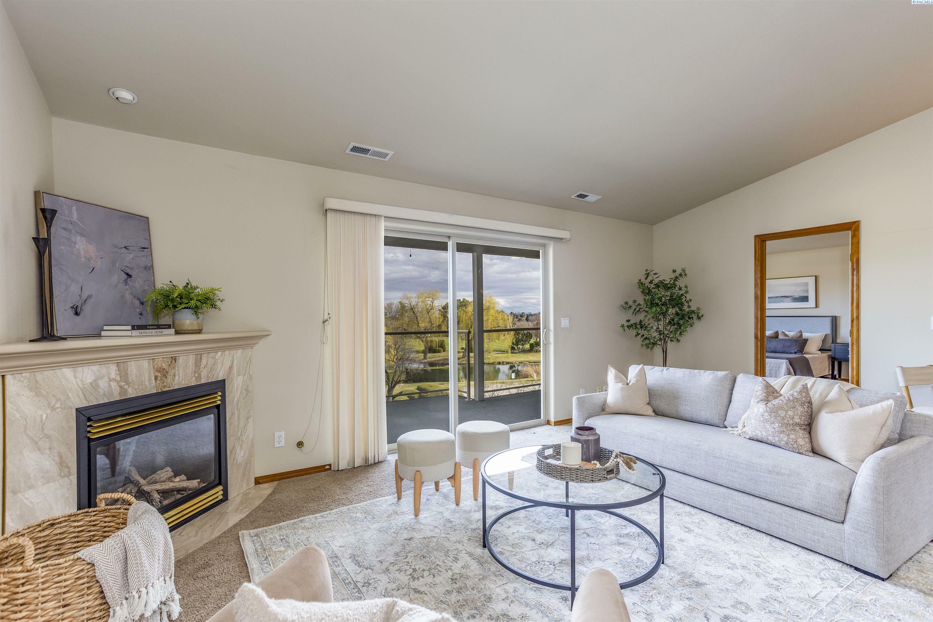 3710 Canyon Lakes Dr A-203  Kennewick WA 99337 photo