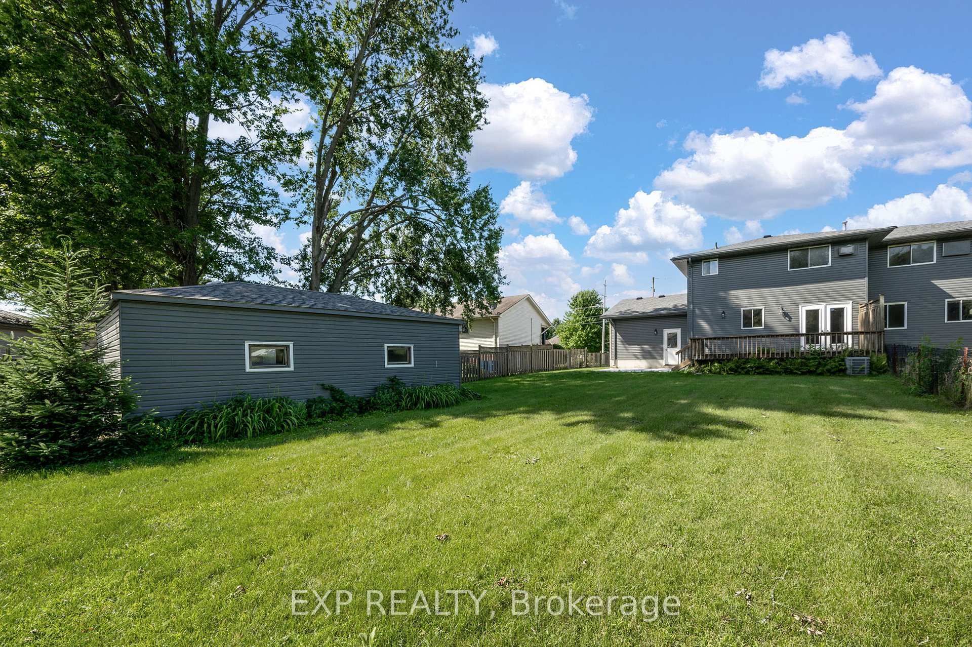 Property Photo: 22264 Adelaide Street ON N0L 1W0