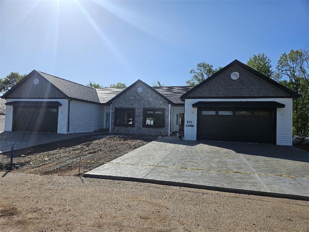 Property Photo: 804 S 10th St PA 15697