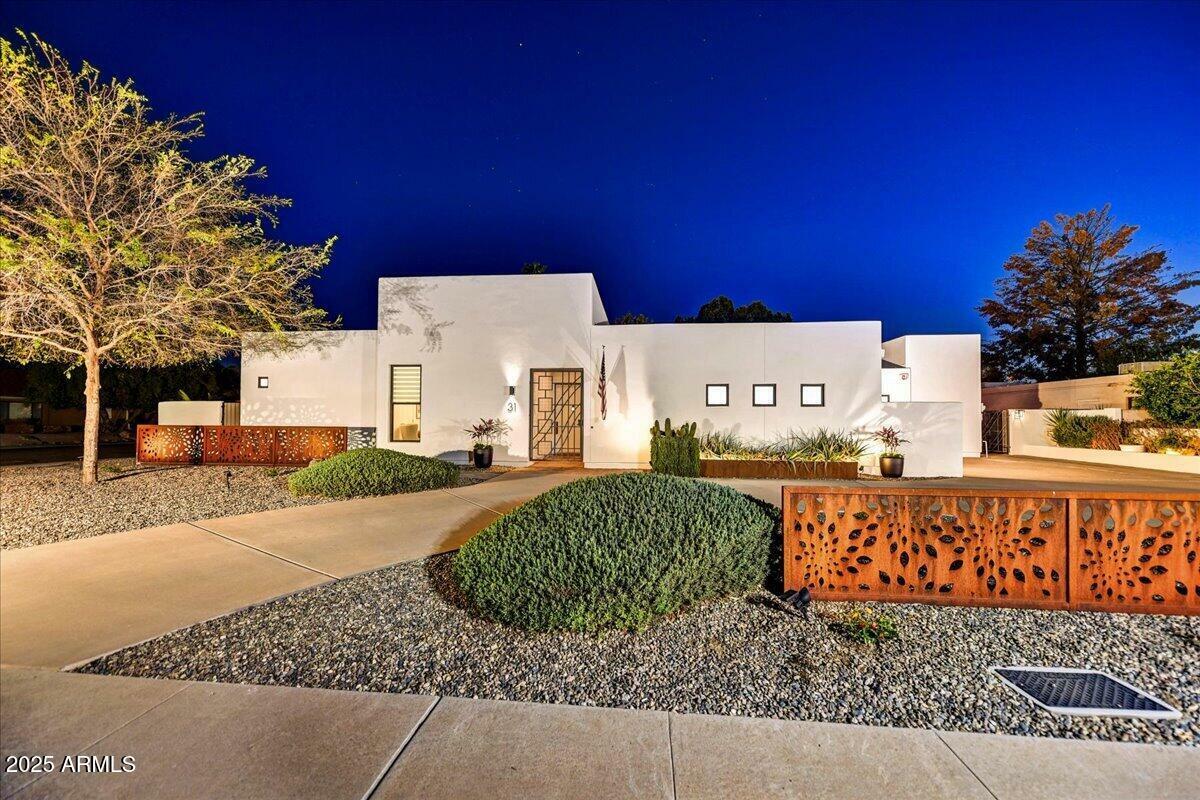 Property Photo:  31 E Bishop Drive  AZ 85282 