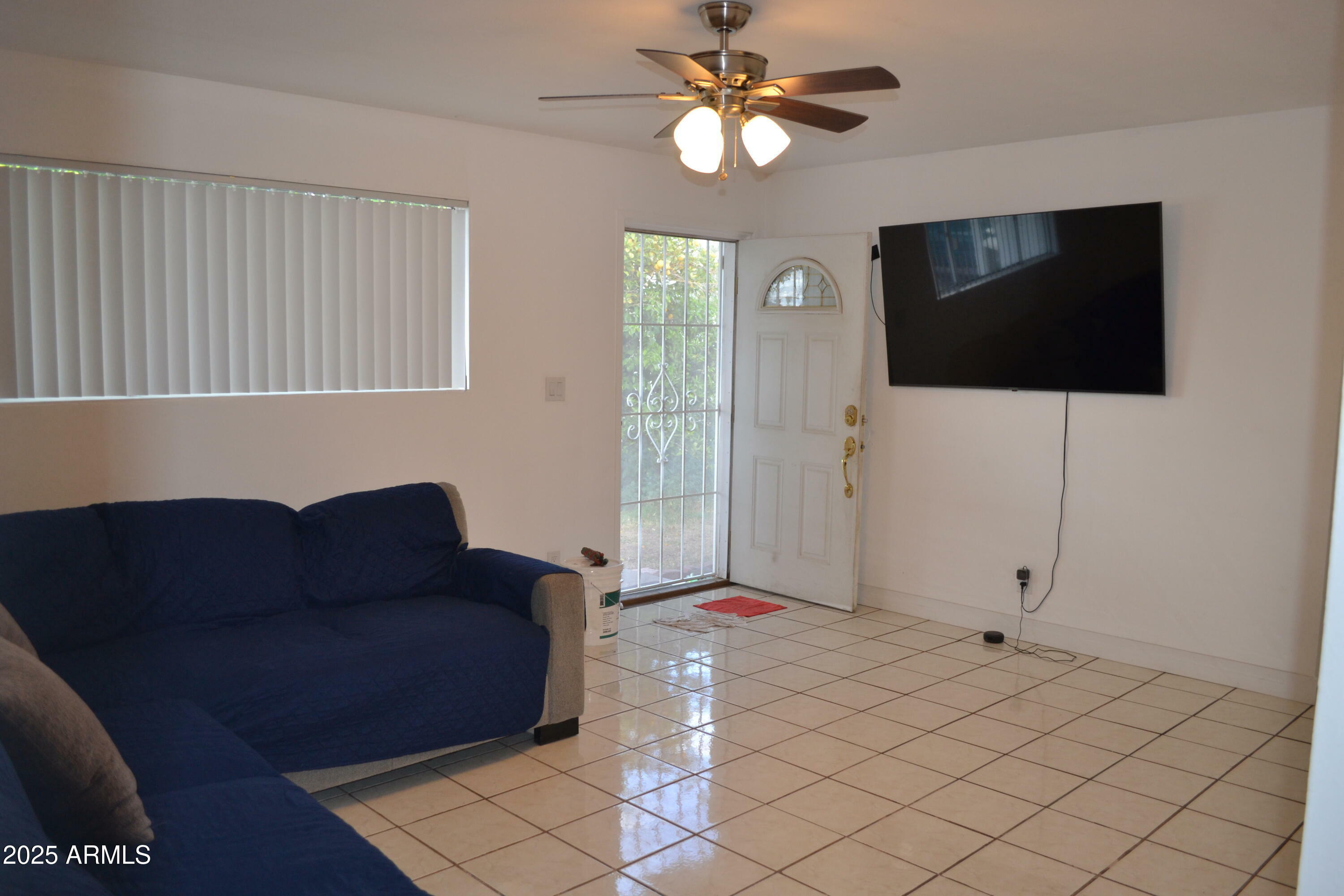 Property Photo:  1439 W 6th Drive  AZ 85202 