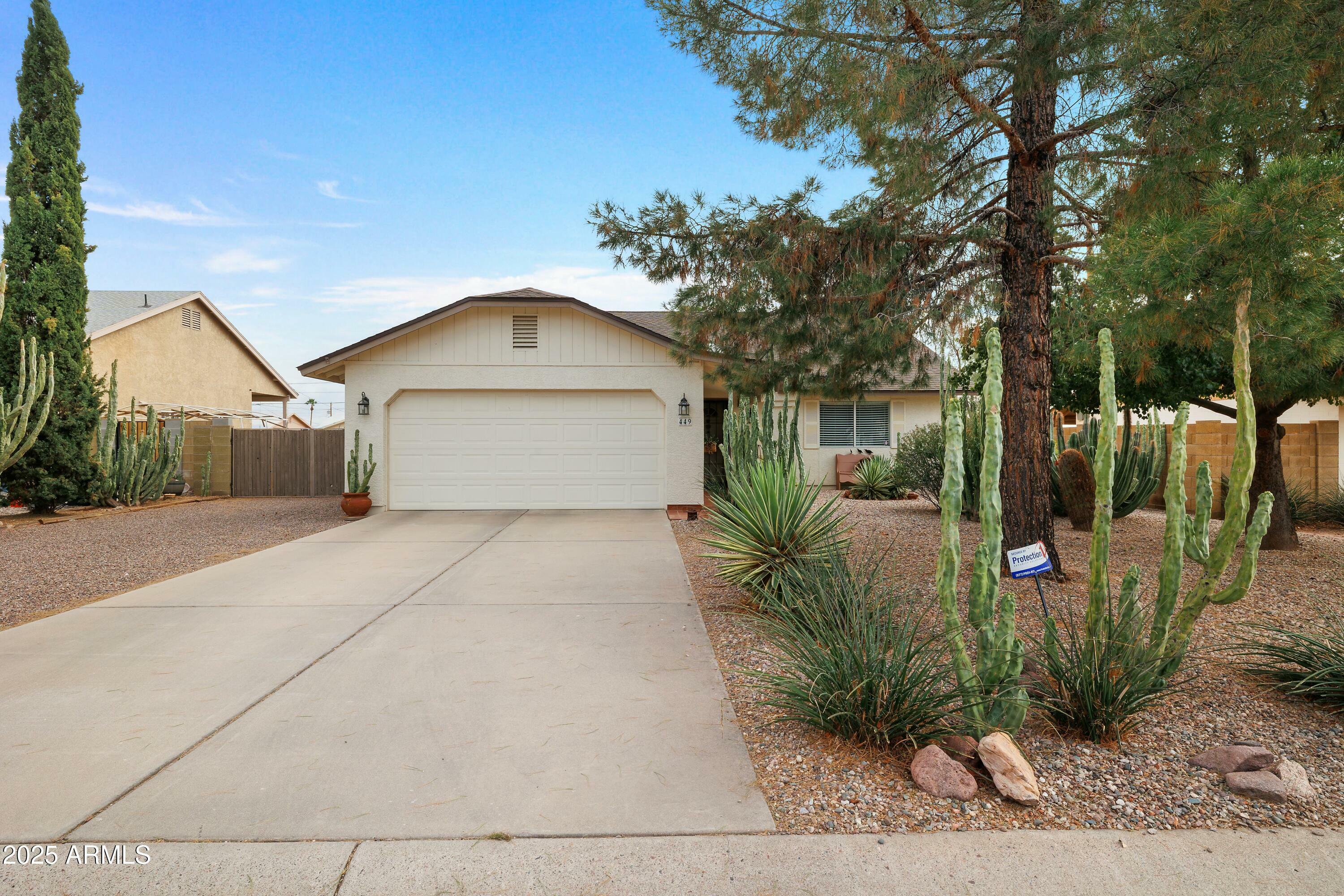 Property Photo:  449 E Fred Avenue  AZ 85119 