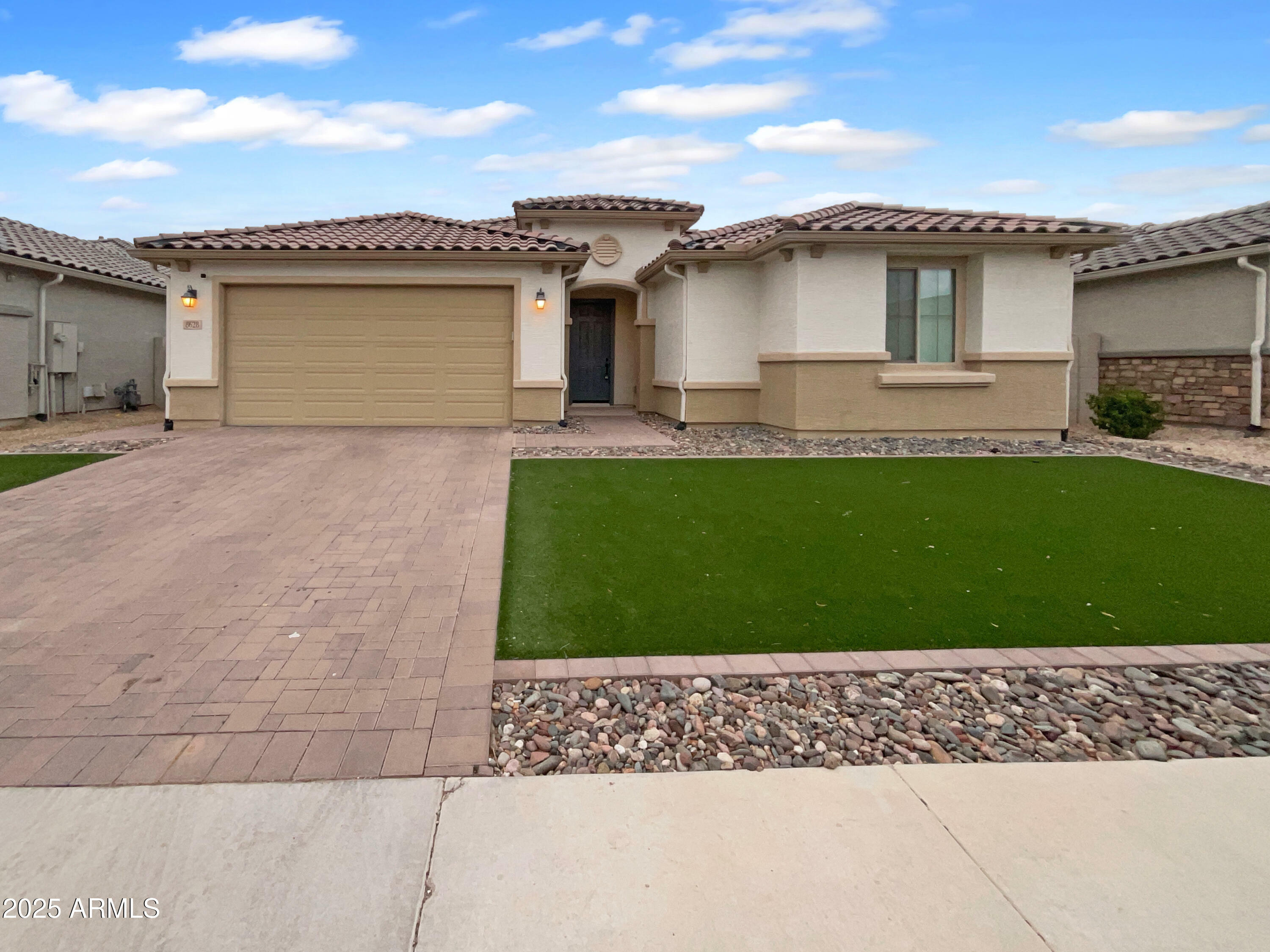 8628 W Rancho Drive  Glendale AZ 85305 photo