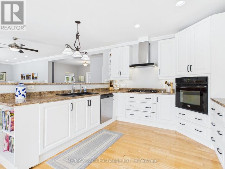 Property Photo: 282 Huron Road ON N2Z 2X3