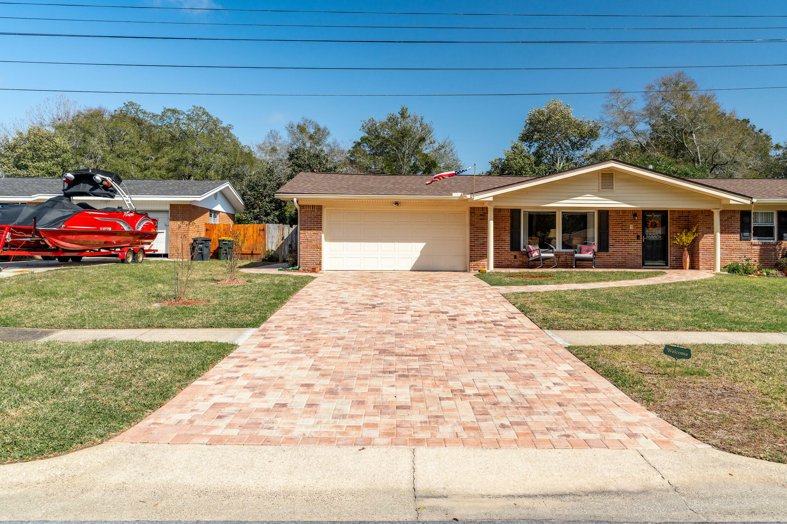 666 NE Fairway Avenue  Fort Walton Beach FL 32547 photo