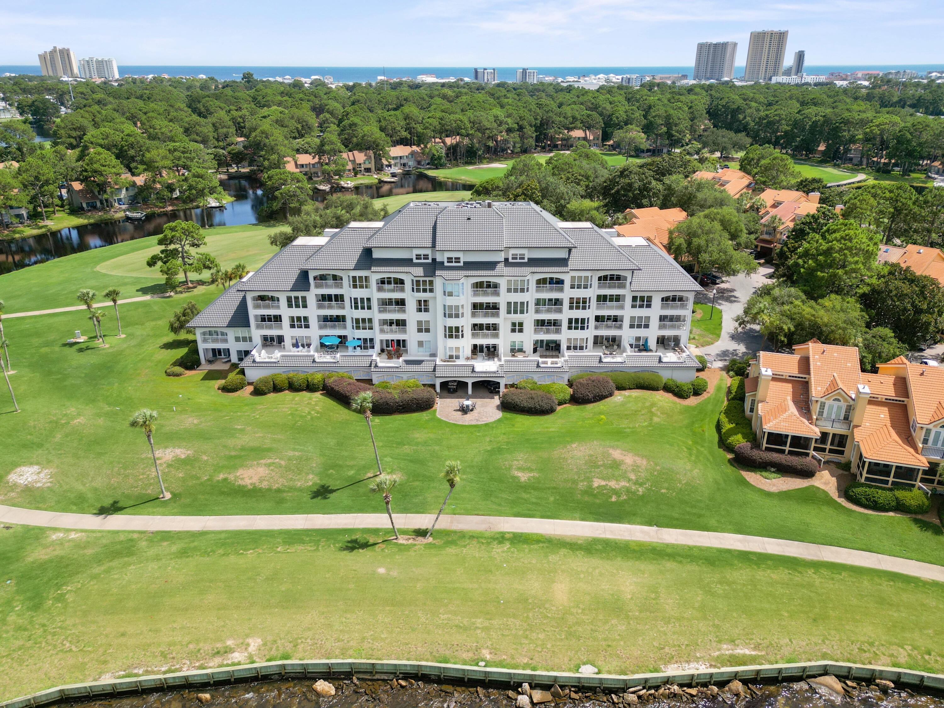 Property Photo:  25 Players Club 25  FL 32550 