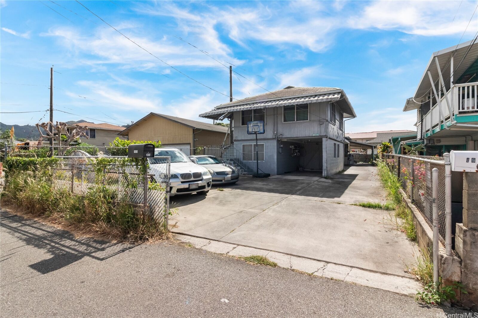 Property Photo:  1655 Gulick Avenue  HI 96819 