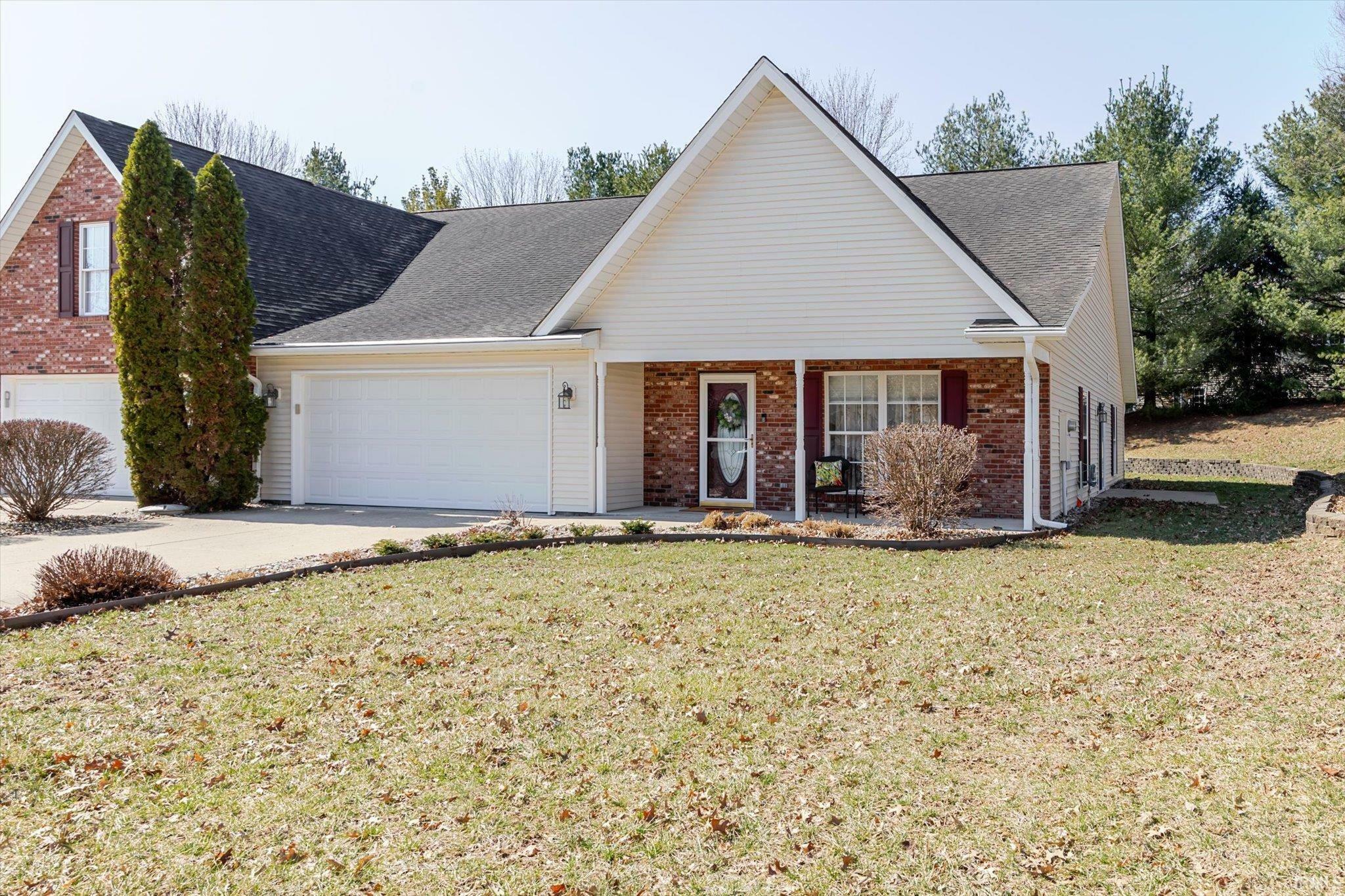 Property Photo:  1147 W Sugarberry Court  IN 47404 