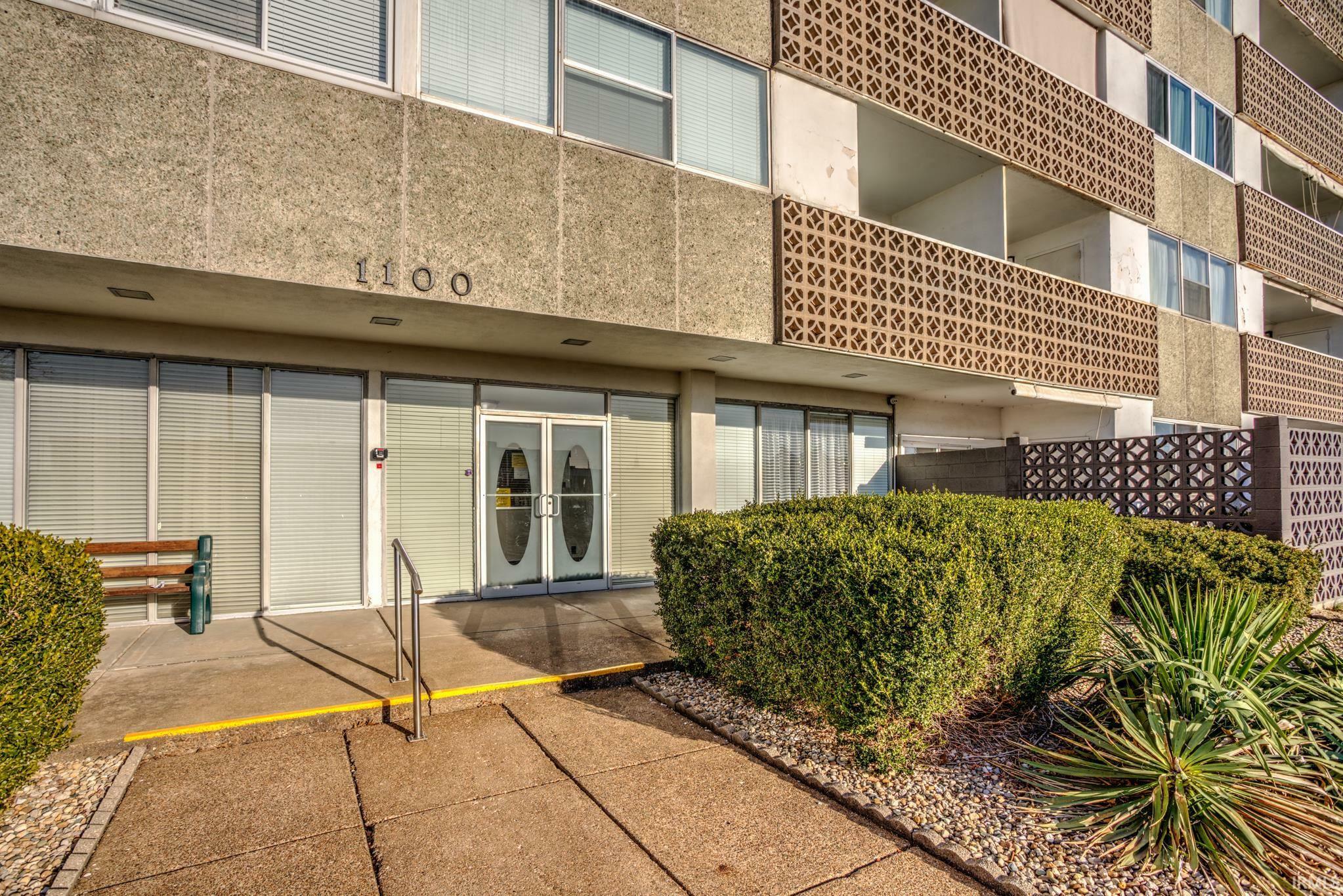 Property Photo:  1100 Erie Avenue 904  IN 47715 