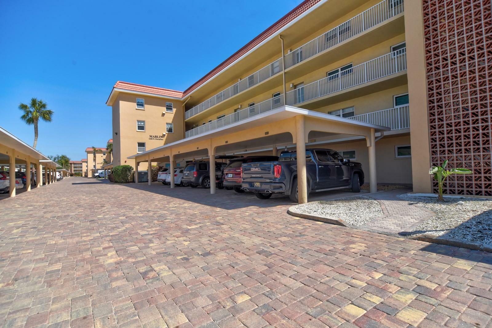 Property Photo: 1250 N Portofino Drive 201 FL 34242