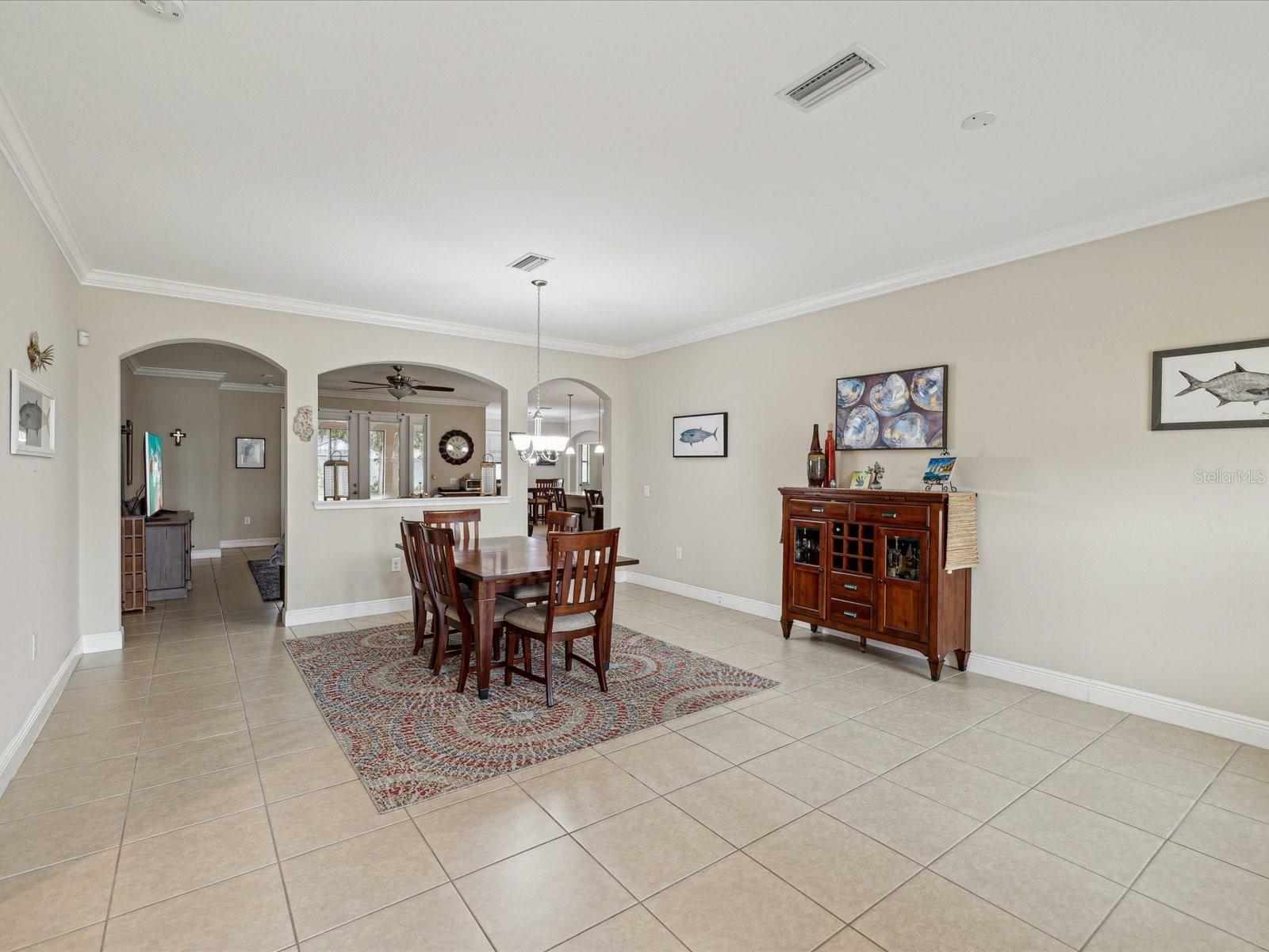 Property Photo:  636 Tierra Drive  FL 34609 