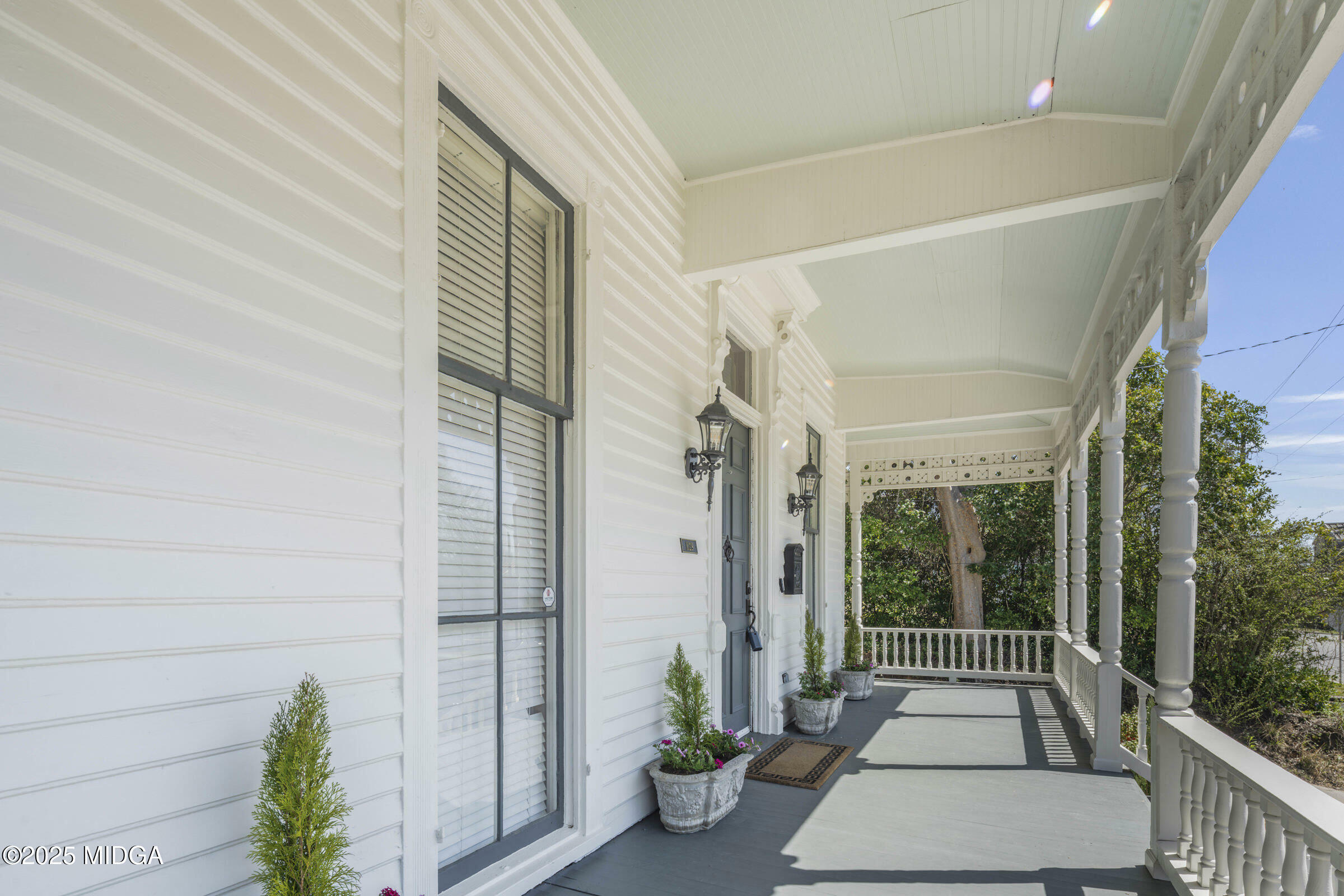 Property Photo: 1029 Oglethorpe Street GA 31201