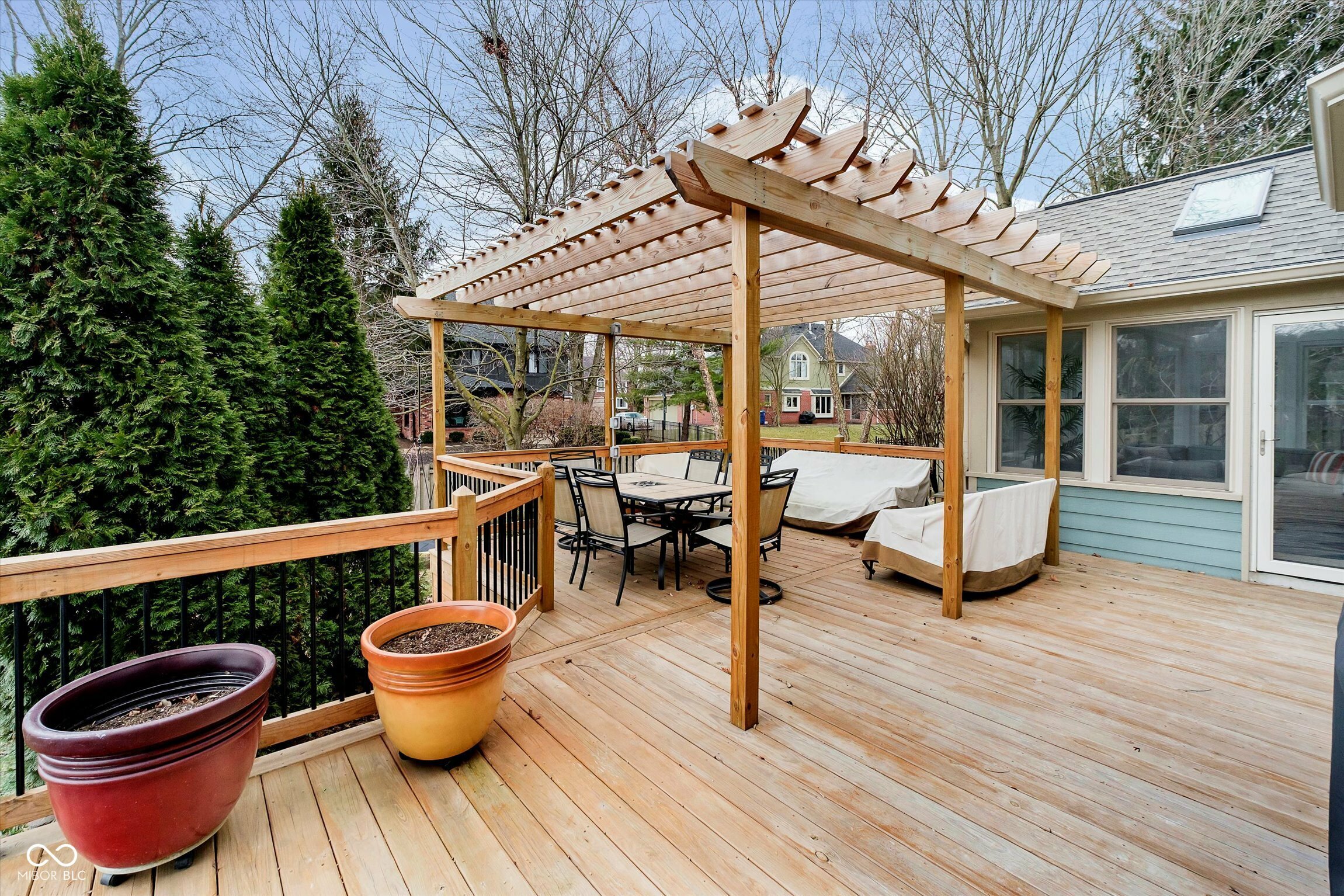 Property Photo:  5109 Kingswood Drive  IN 46033 