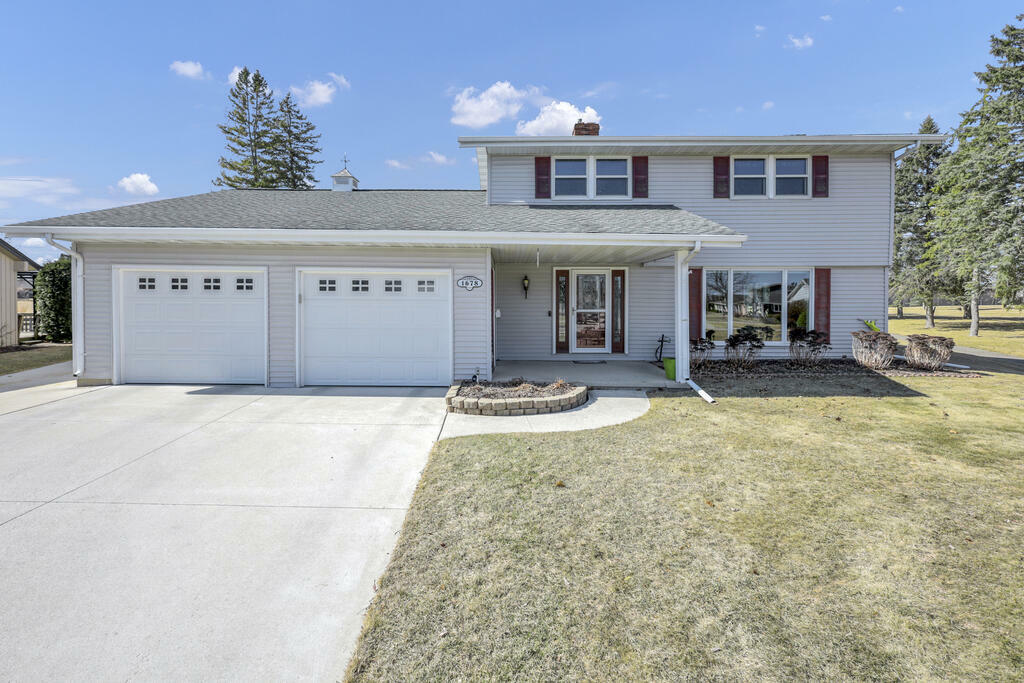 Property Photo: 1678 Atlanta Cir WI 54220