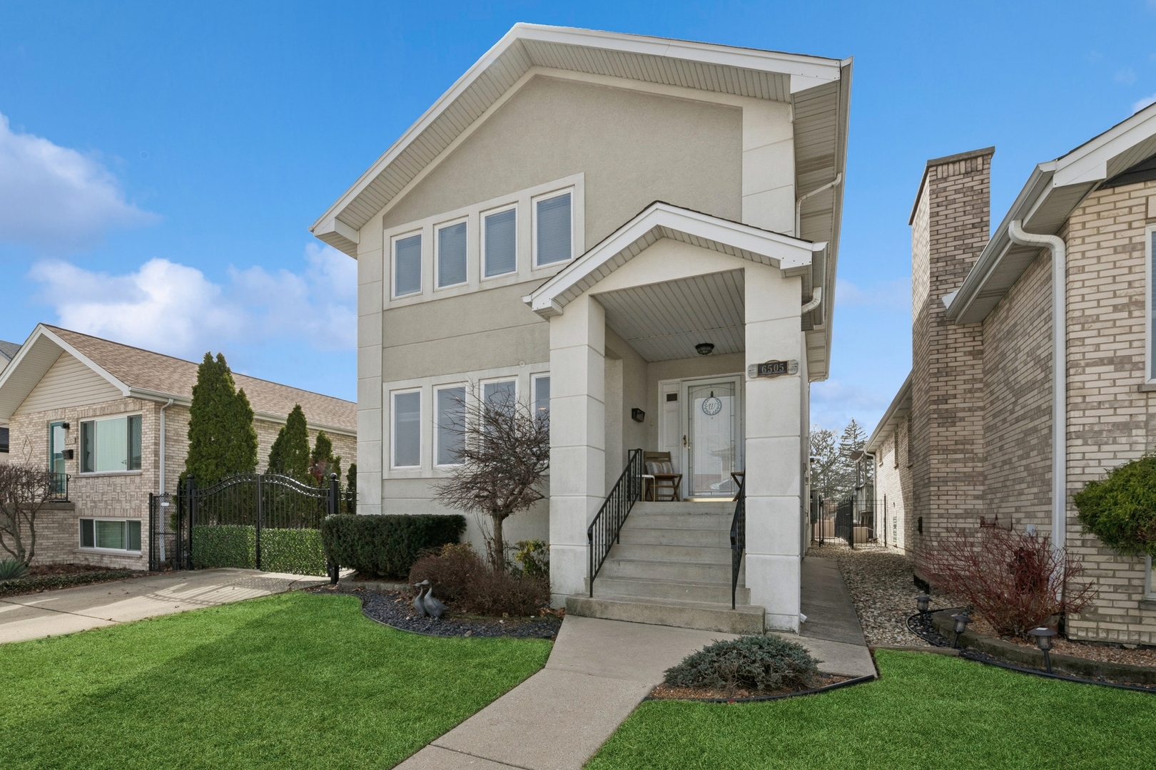 6505 W Byron Street  Chicago IL 60634 photo