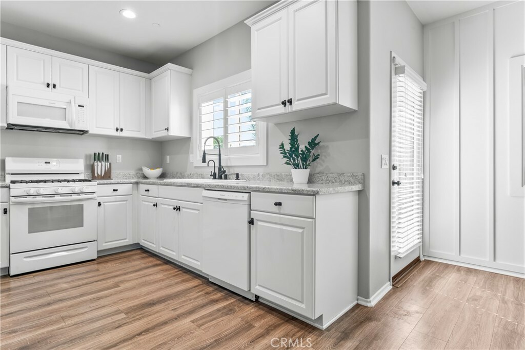 Property Photo:  35114 Persano Place  CA 92028 