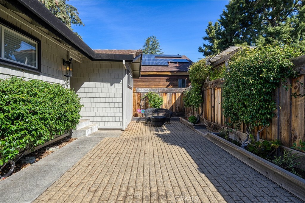 Property Photo:  3864 Oakmont Drive  CA 95422 