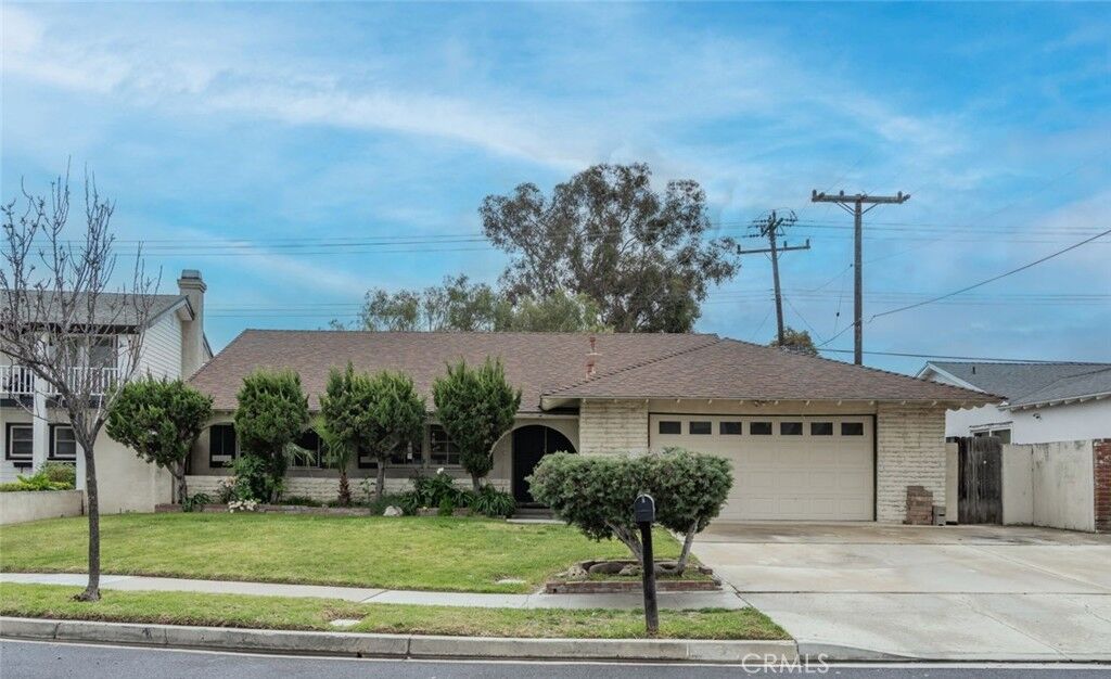 Property Photo:  2886 Galena Ave  CA 93065 