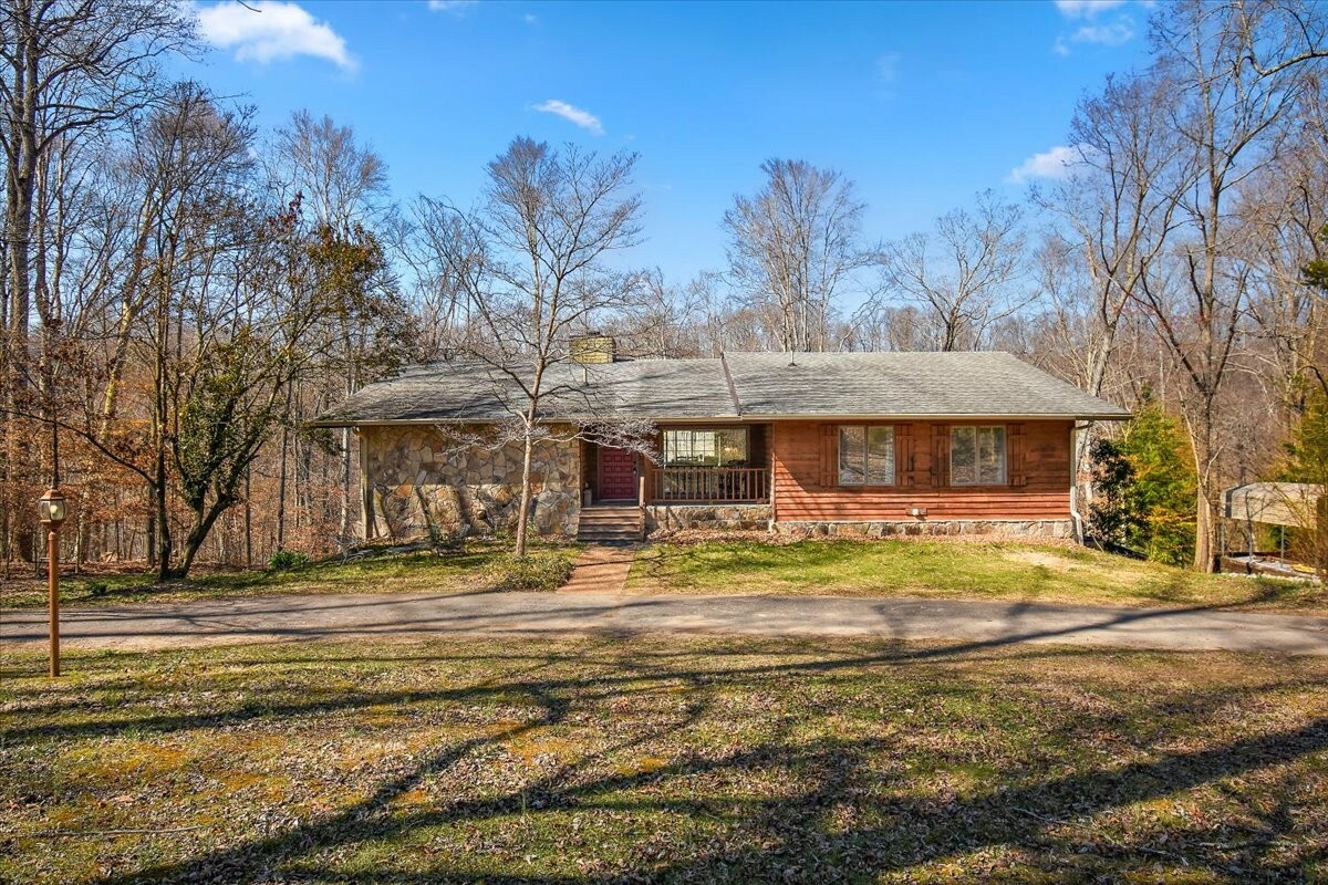 Property Photo:  133 Woodmont Dr  TN 37388 