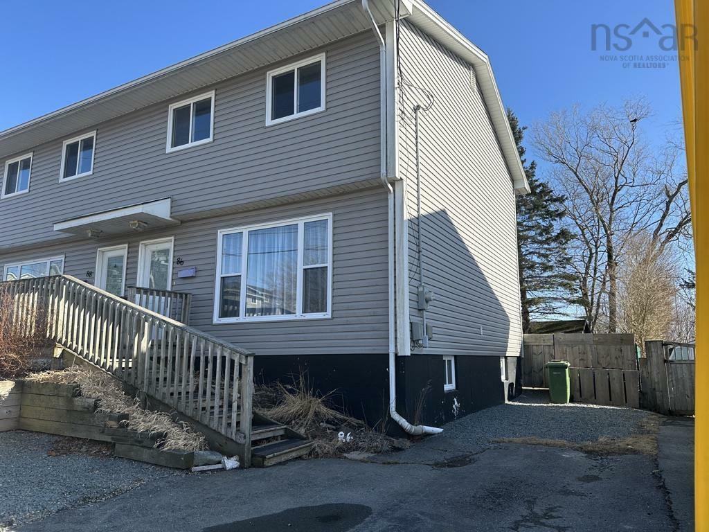 86 Stuart Harris Drive  Dartmouth NS B2W 3Z7 photo