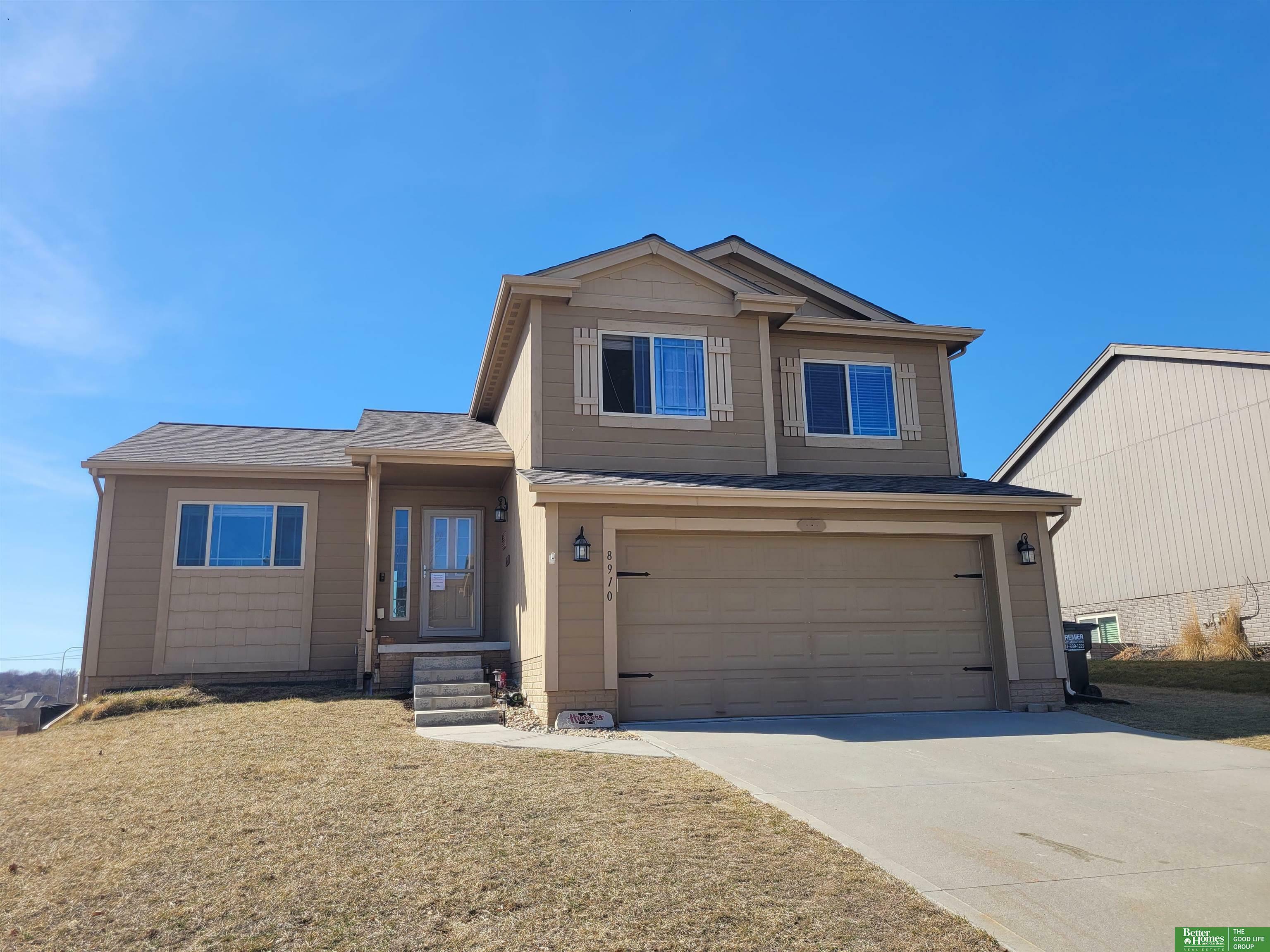 Property Photo: 8910 S 68 Street NE 68133