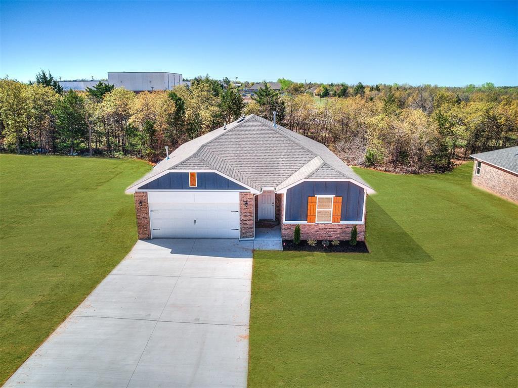 Property Photo:  4809 Firewood Circle  OK 73044 