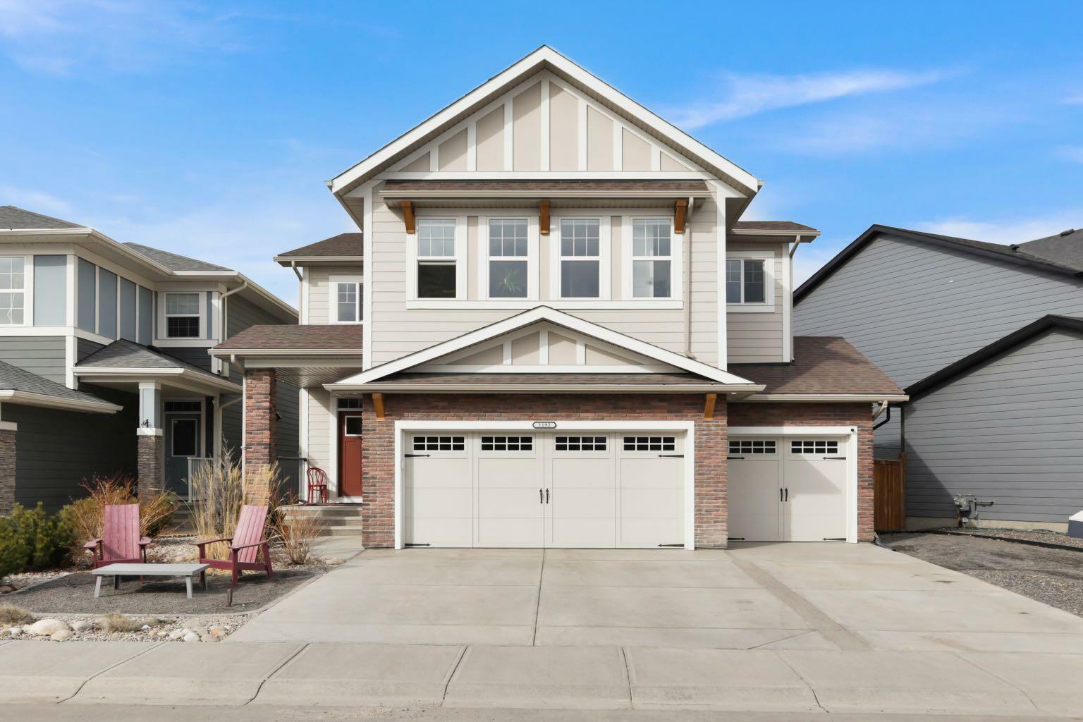 1192 Cranbrook Gardens SE  Calgary AB T3M 3B9 photo