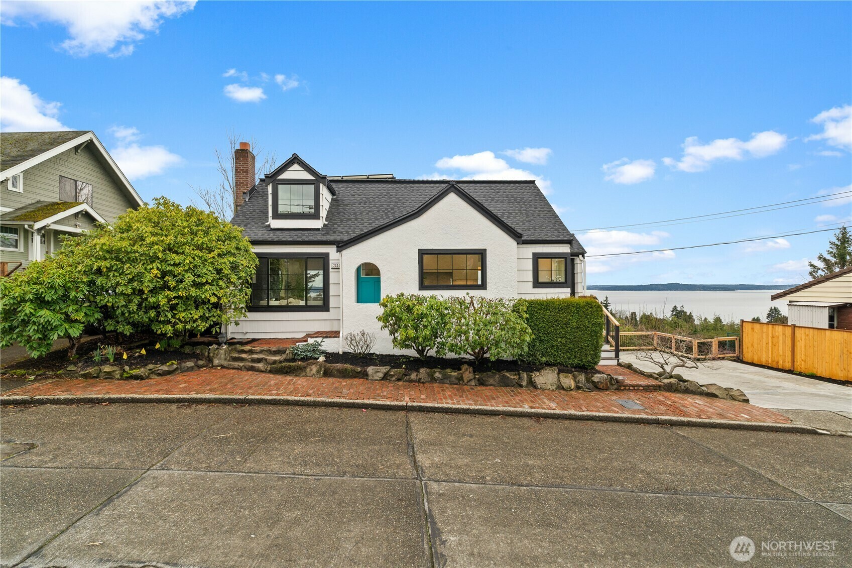 Property Photo: 7515 44th Avenue SW WA 98136