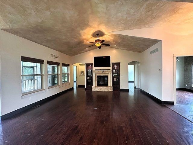 Property Photo: 349 S Grand Mere Ct KS 67230-6404