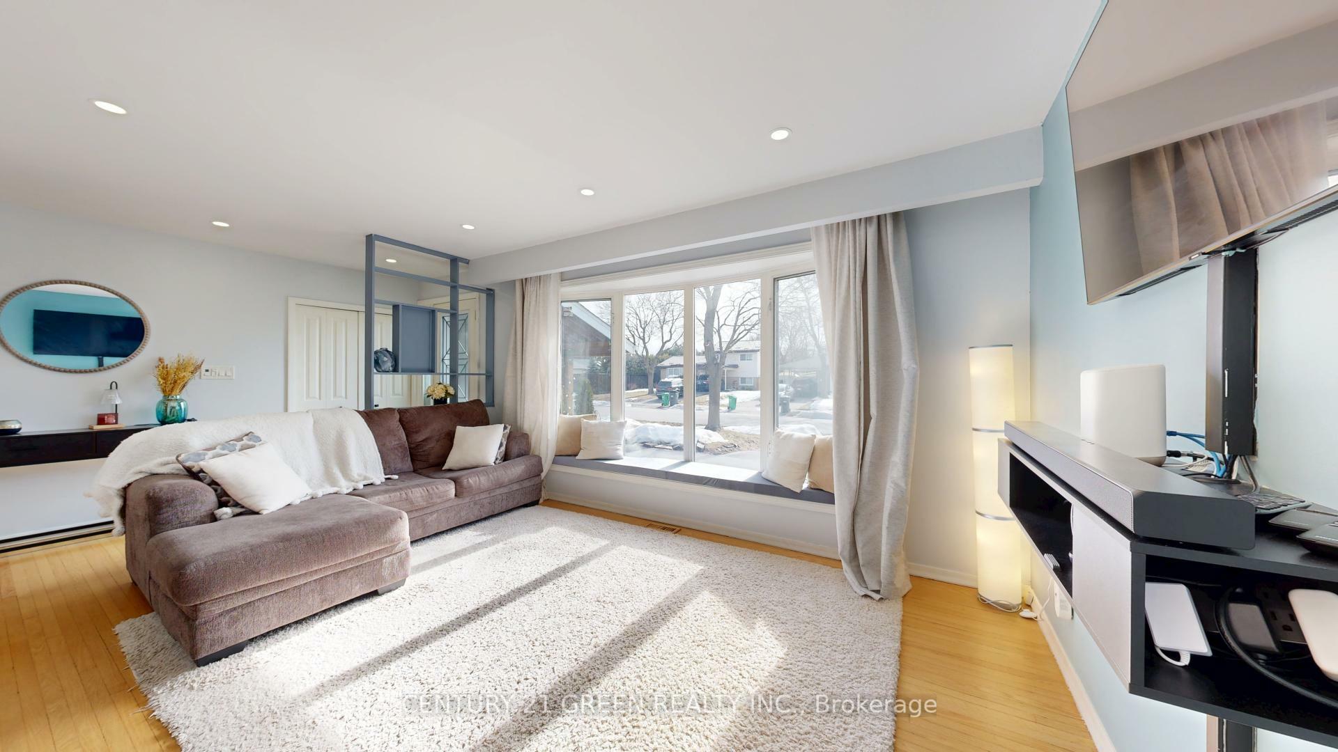 Photo de la propriété: 31 Cathedral Road ON L6W 2P1