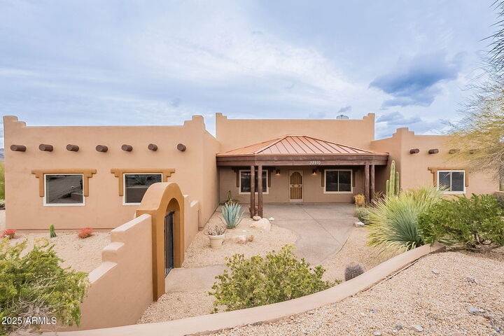 Property Photo:  38910 N School House Road  AZ 85331 