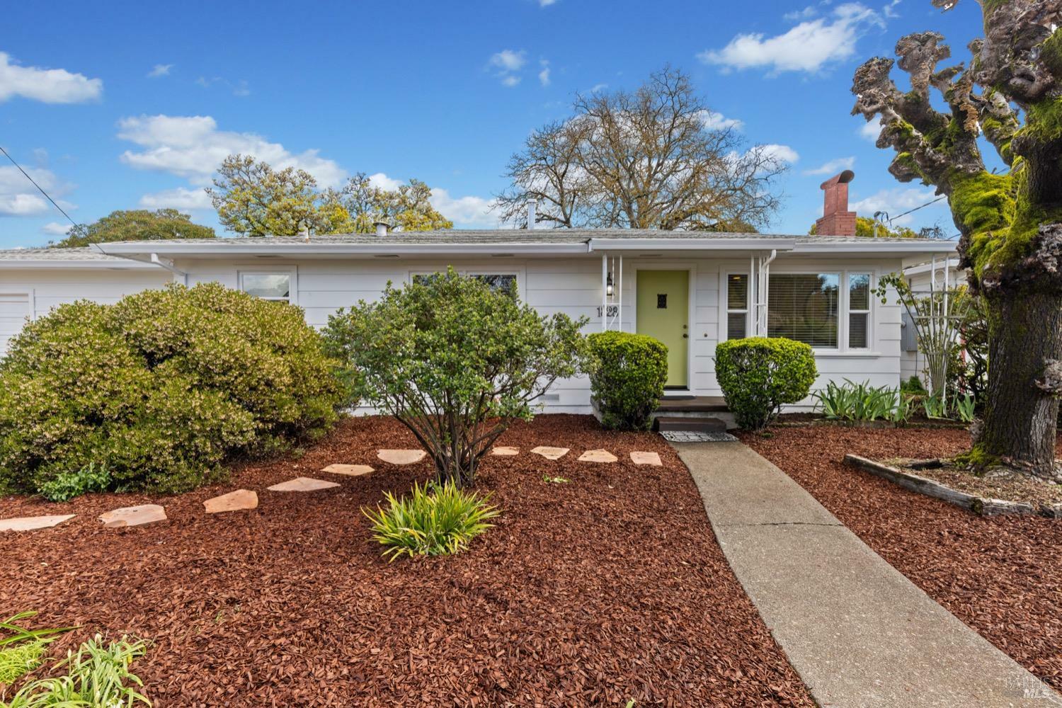 Property Photo:  1828 Albany Drive  CA 95401 