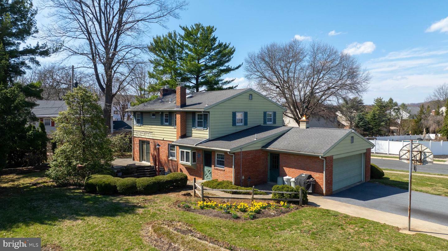 Property Photo: 30 Kirkwood Avenue PA 19608
