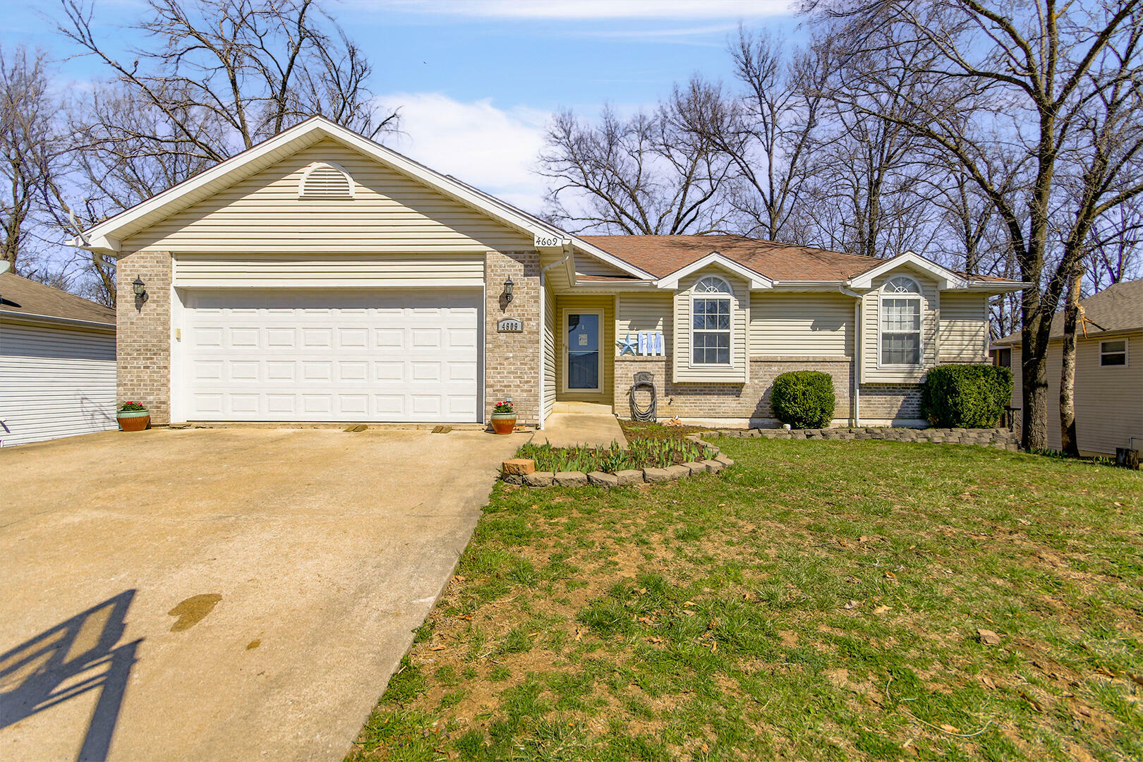 4609 Timber Ln  Columbia MO 65202 photo