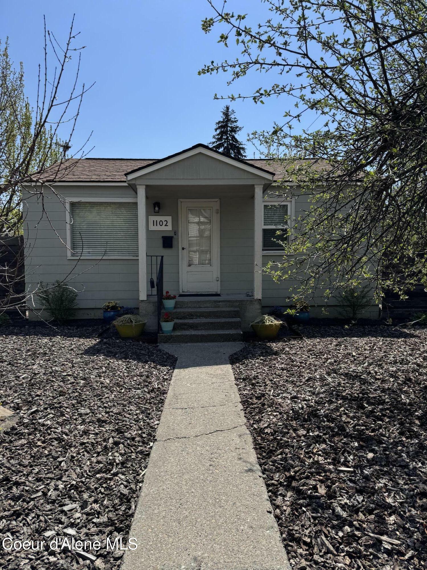 Property Photo: 1102 E Pennsylvania Ave ID 83814