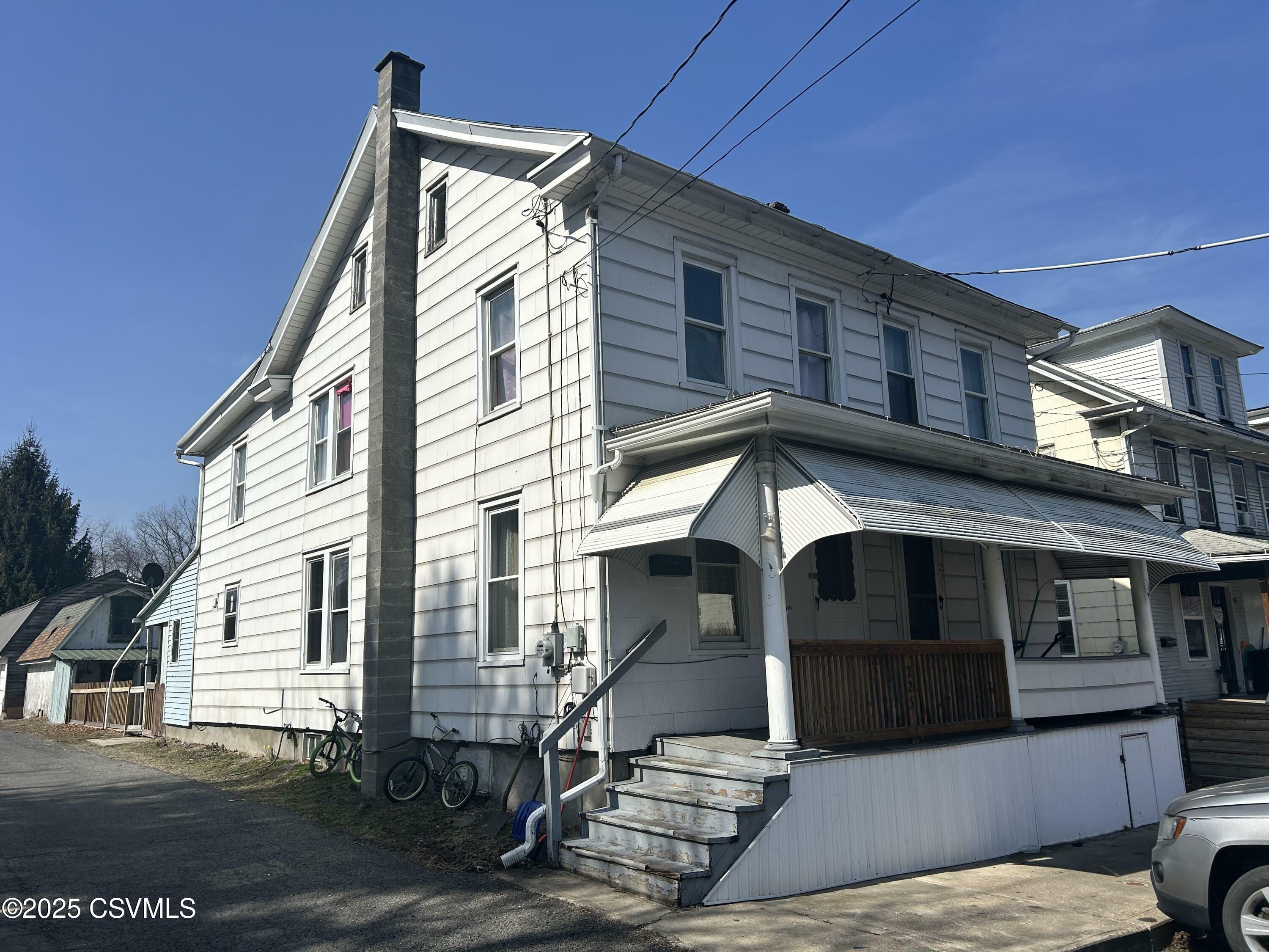 225 S 11th Street  Trevorton PA 17881 photo