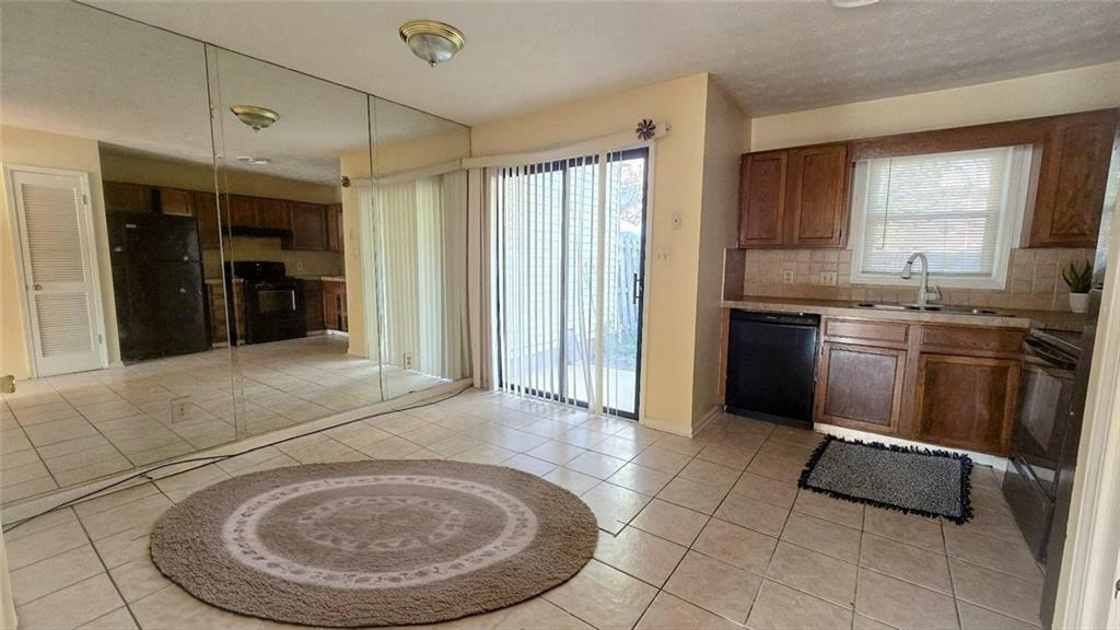 Property Photo: 2173 Wellington Circle GA 30058