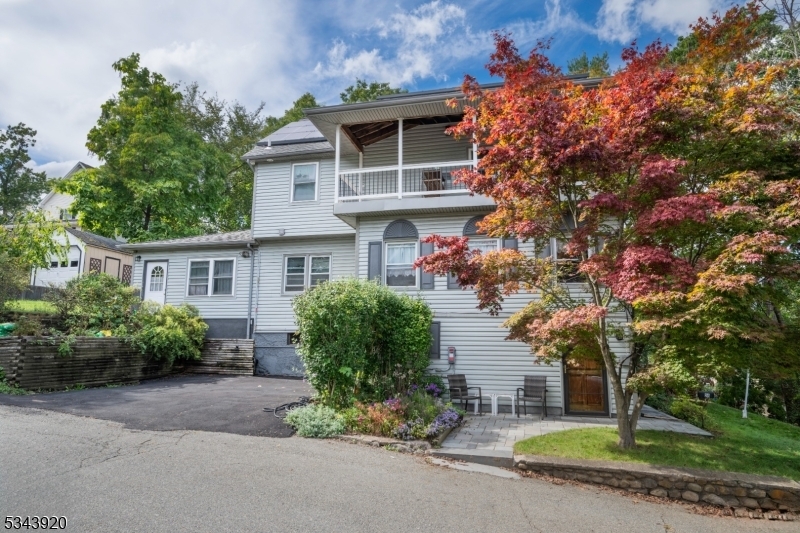Property Photo: 26 Nakomis Path NJ 07035