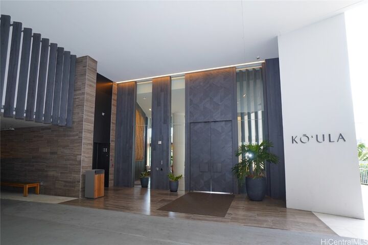 1000 Auahi Street 2105  Honolulu HI 96814 photo