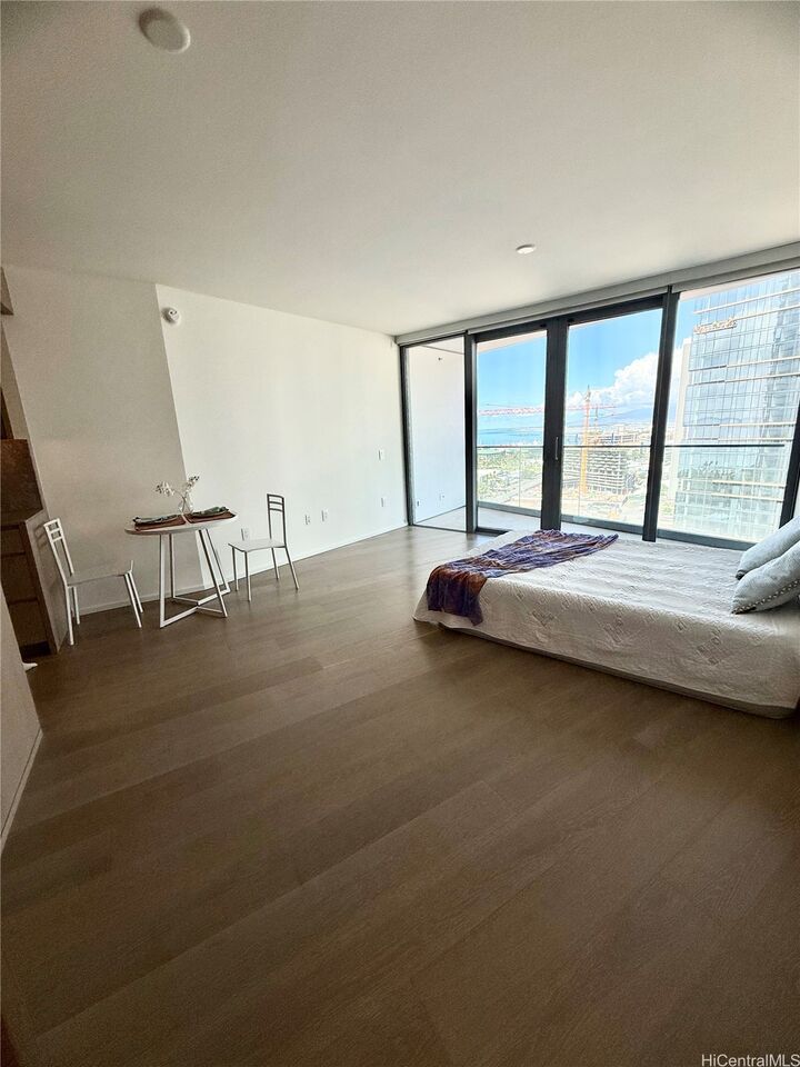 1000 Auahi Street 2105  Honolulu HI 96814 photo