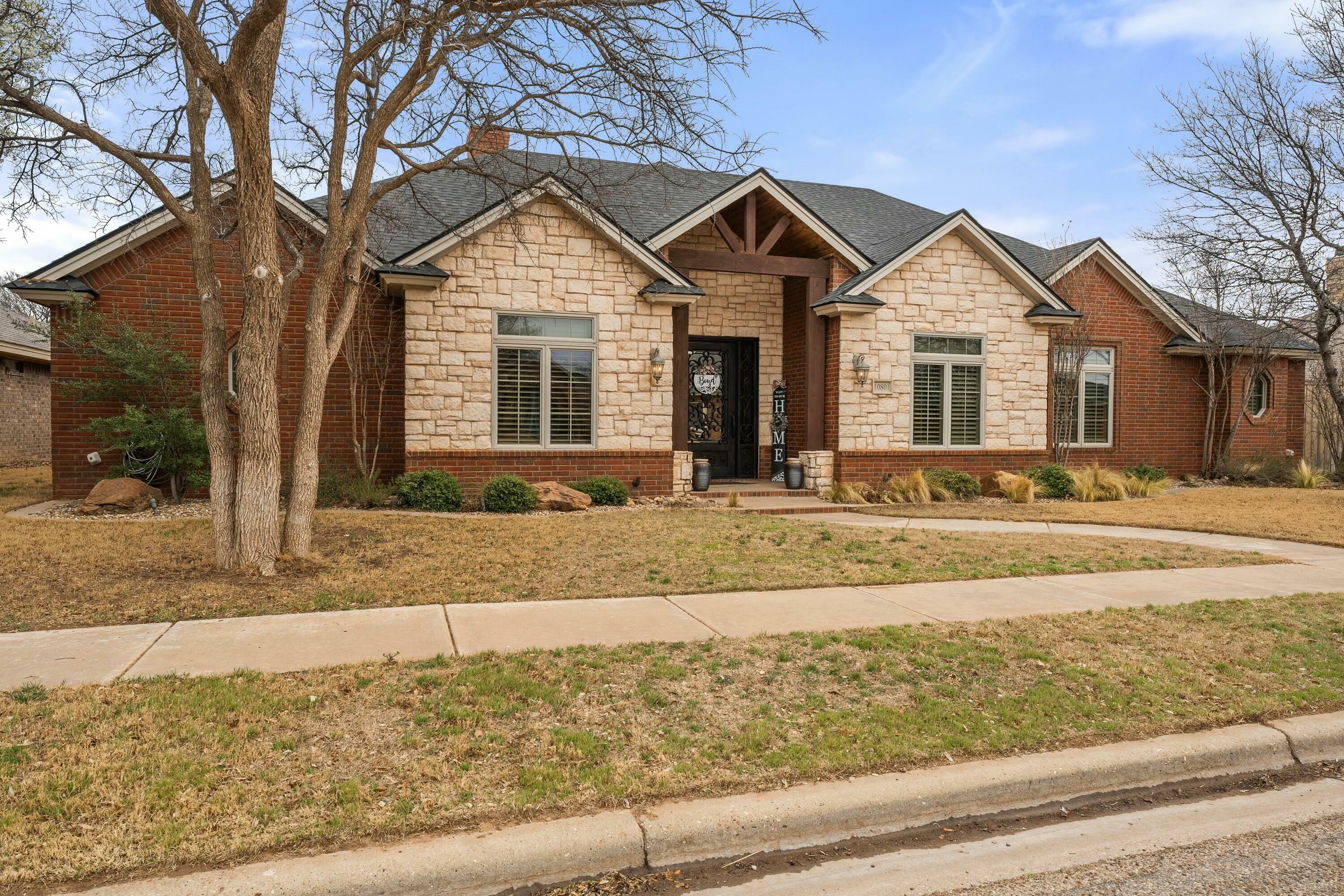 Property Photo: 10801 Richmond Avenue TX 79424